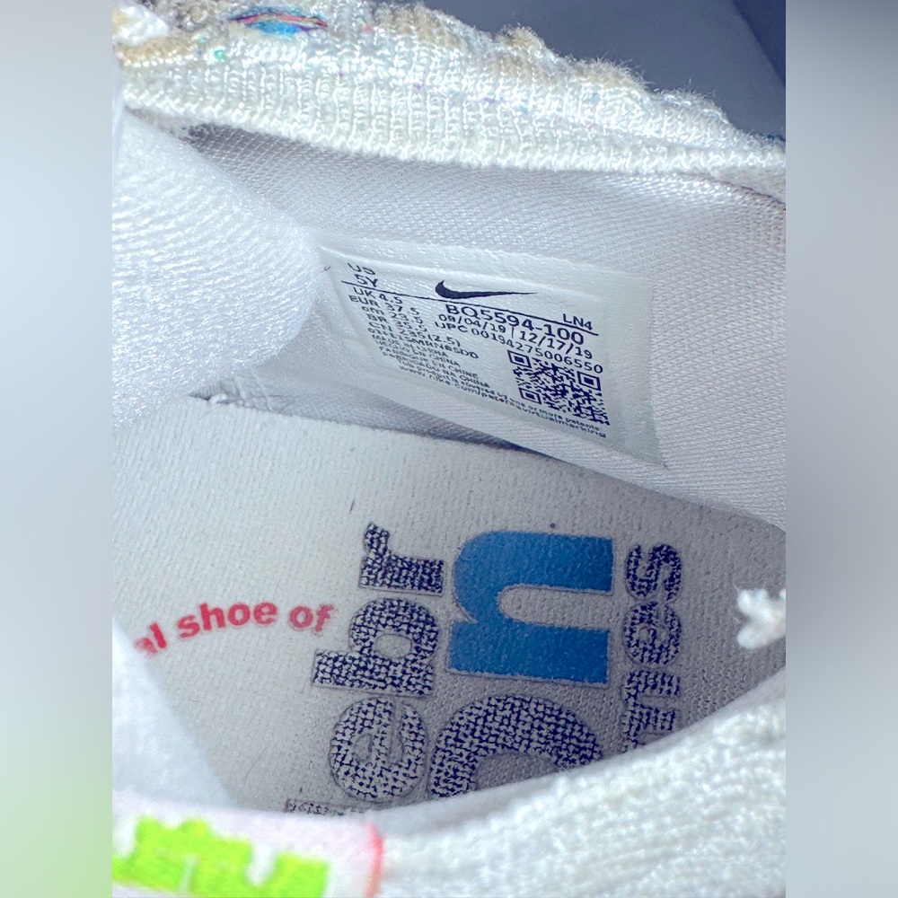 Nike LeBron 17 Air Command Force - Picture 6 of 6